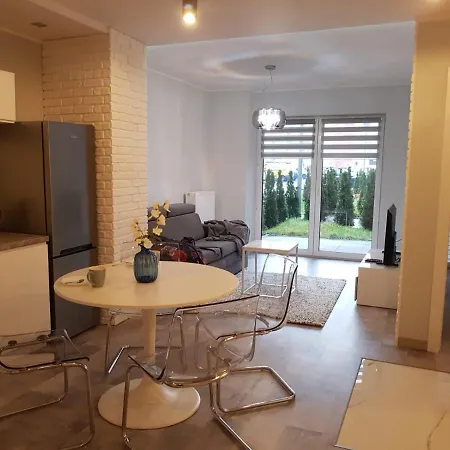 Apartament Silver Garden Wes Quality شقة بوزنان