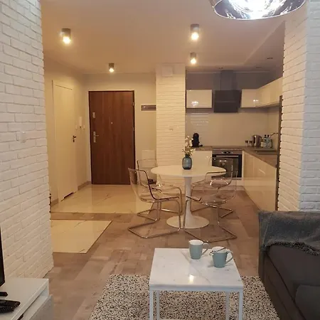 Apartamento Apartament Silver Garden Wes Quality Poznan