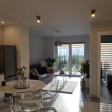 Apartamento Apartament Silver Garden Wes Quality Poznan