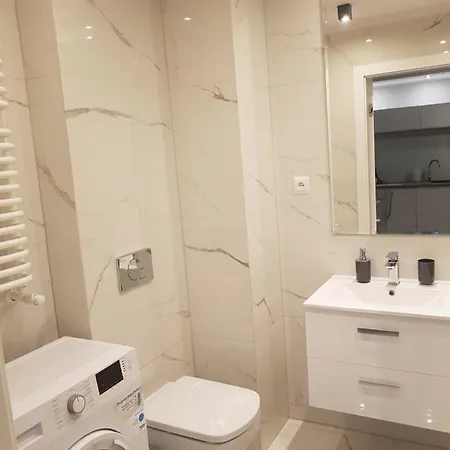 Apartament Silver Garden Wes Quality Διαμέρισμα Πόζναν