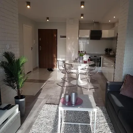 Apartamento Apartament Silver Garden Wes Quality Poznan