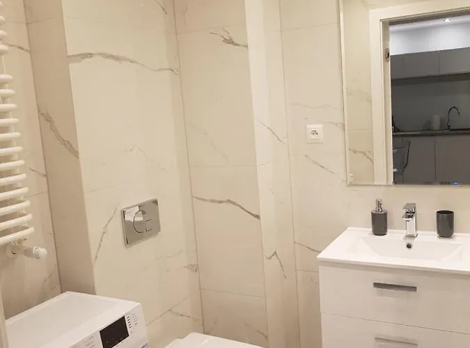 Apartament Silver Garden Wes Quality Daire Poznan